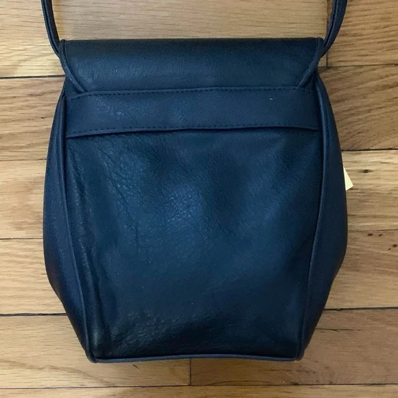 Vintage Navy Blue Leather Crossbody Bag - Picture 3 of 6